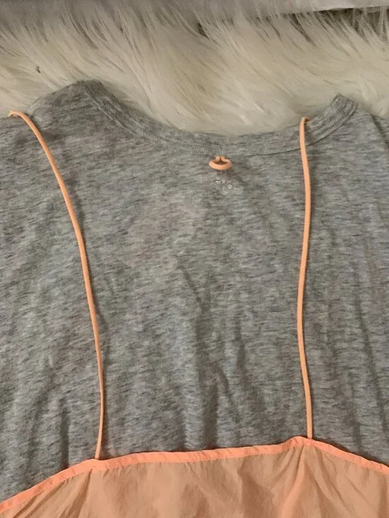 FREE PEOPLE MOVEMENT Good Two Me Layered Tee in Grey/Peach Sz M/L - Picture 4 of 5